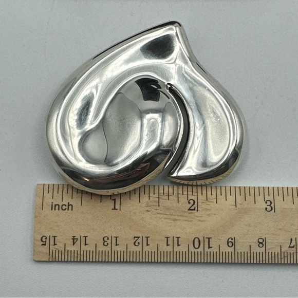 Tiffany & Co Elsa Peretti Lg. Heart Belt Buckle Sterling Silver 1978 Italy #682 - Picture 3 of 6